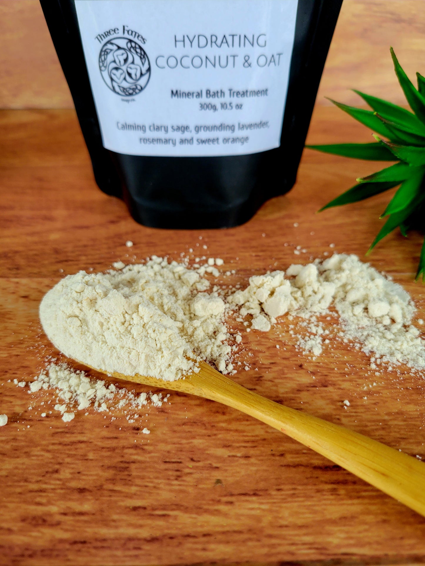 Hydrating Coconut Milk & Oat Mineral Bath Treatment